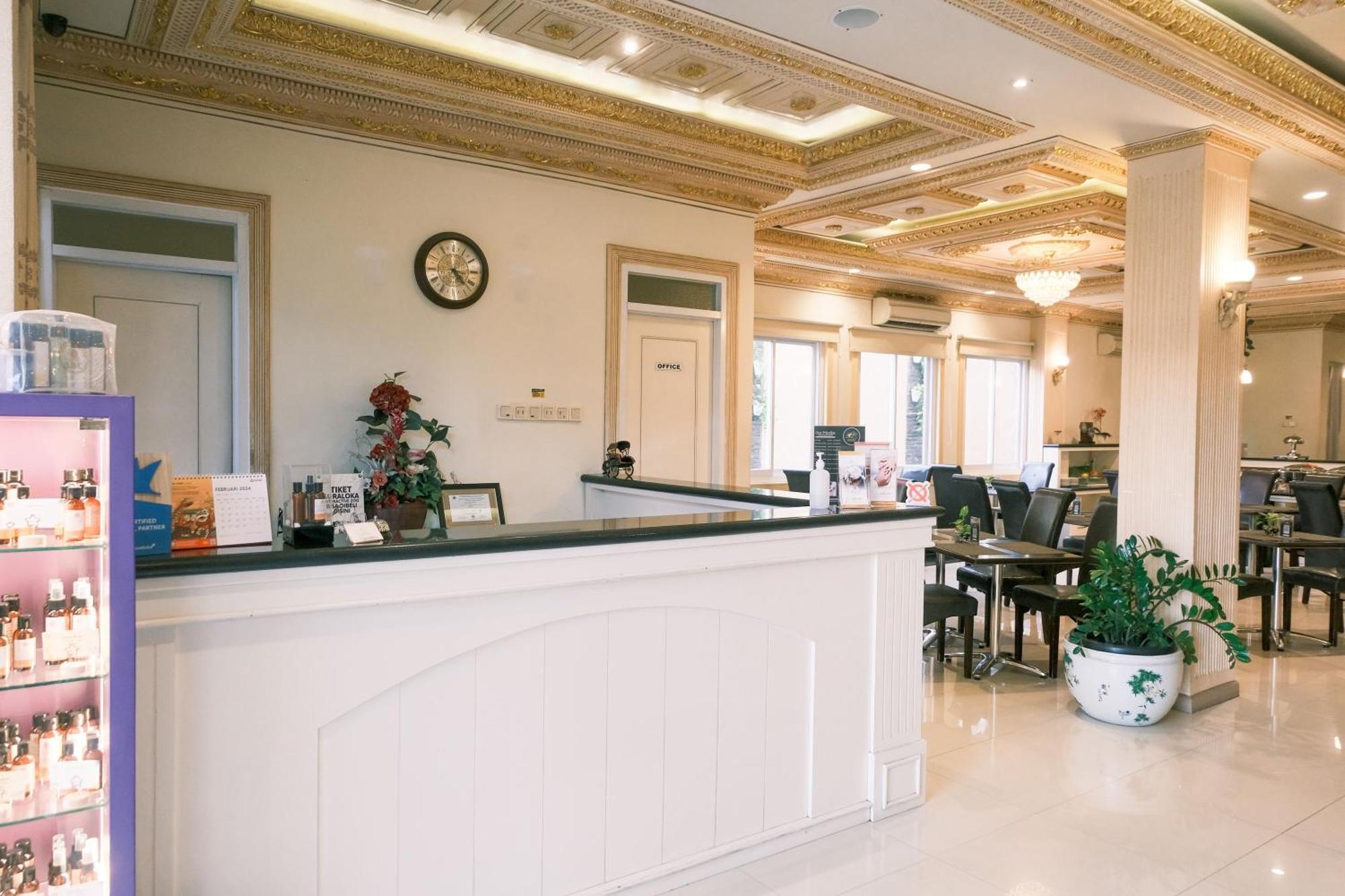 Ceria Boutique Hotel Maguwo Εξωτερικό φωτογραφία